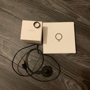 EUC Oura Heritage Black Ring size 10